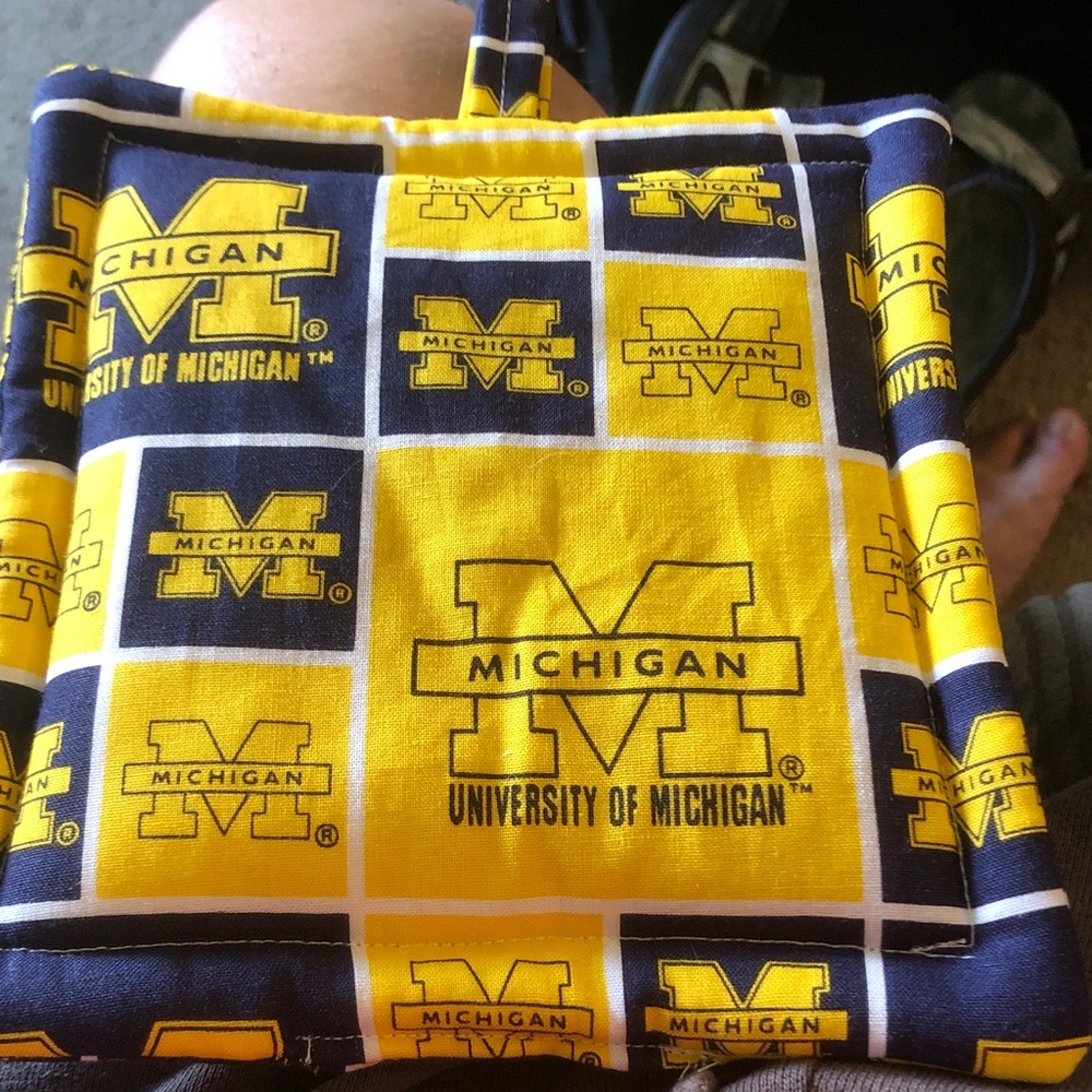 University of Michigan Yellow & Navy Logo Potholder